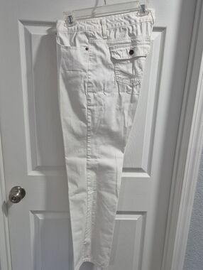 Lee Women’s Slim Straight Jeans in White